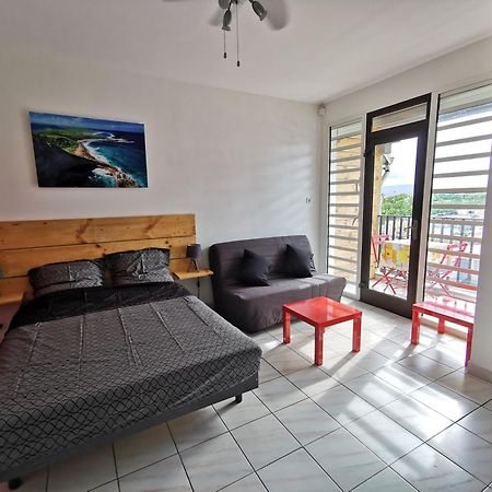 Appartement vue mer et montagne à 50m de la plage Le Gosier (Grande-Terre) Exterior foto