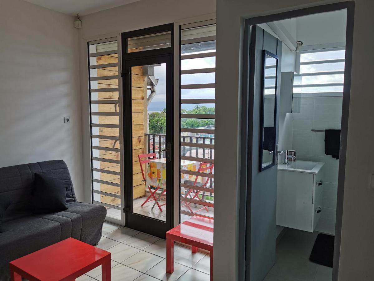 Appartement vue mer et montagne à 50m de la plage Le Gosier (Grande-Terre) Exterior foto